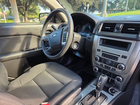 Used 2011 Ford Fusion SE w/ 202A Rapid Spec Order Code image 17