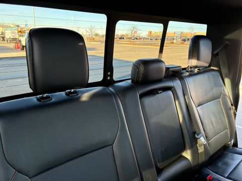 Used 2021 Ford F150 Lariat image 18