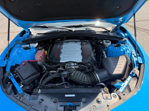 Used 2022 Chevrolet Camaro SS RWD image 8