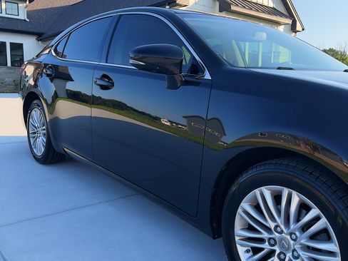 Used 2013 Lexus ES 350 w/ Premium Pkg FWD image 8