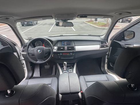 Used 2012 BMW X5 xDrive35i image 12