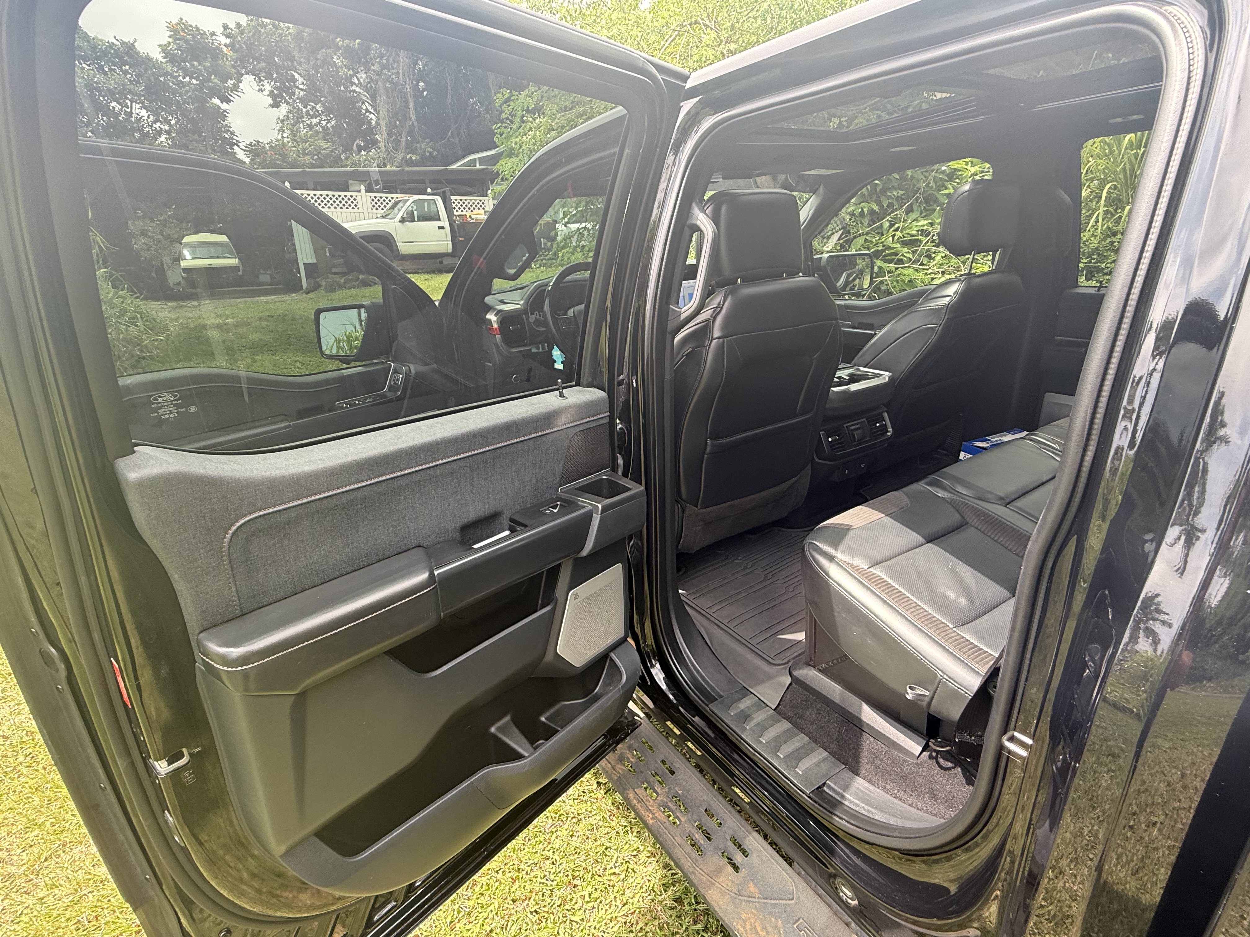 Used 2023 Ford F150 Raptor w/ Raptor Carbon Fiber Package AWD/4WD image 10