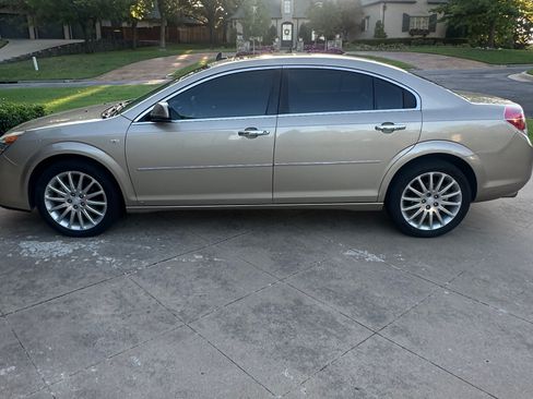 Used 2008 Saturn Aura XR w/ Premium Trim Package FWD image 4