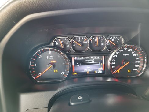 Used 2015 GMC Sierra 1500 SLE w/ SLE Value Package image 2