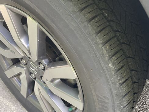 Used 2021 Honda Pilot EX-L image 25