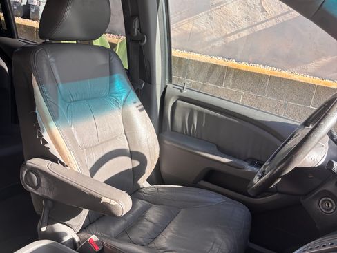 Used 2010 Honda Odyssey EX-L image 10