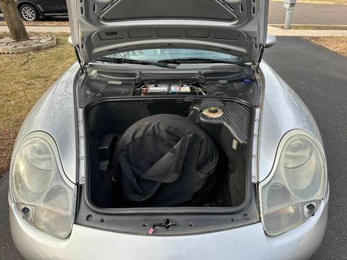 Used 2001 Porsche 911 Cabriolet image 14