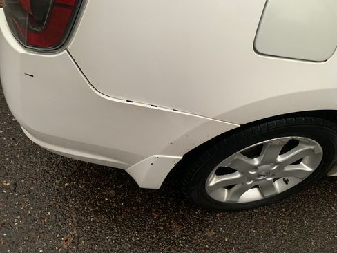 Used 2011 Nissan Sentra 2.0 SR w/ Convenience Pkg image 4