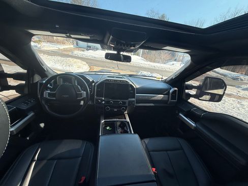 Used 2022 Ford F250 Lariat w/ Lariat Ultimate Package image 9