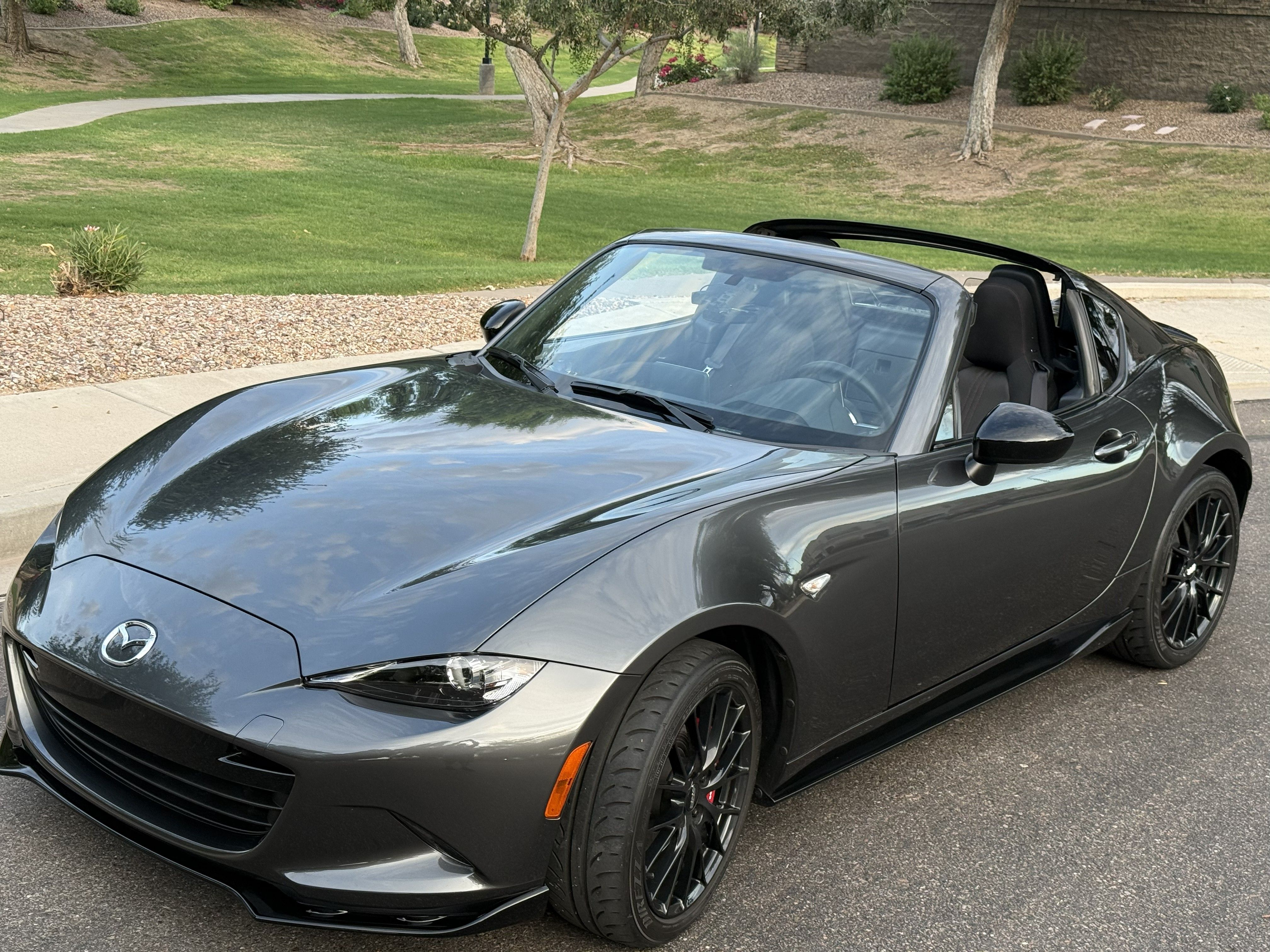 Used 2017 MAZDA MX-5 Miata RF Club w/ Brembo/BBS Package RWD image 17