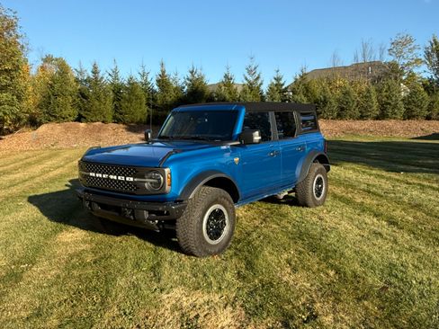Used 2022 Ford Bronco Badlands image 4