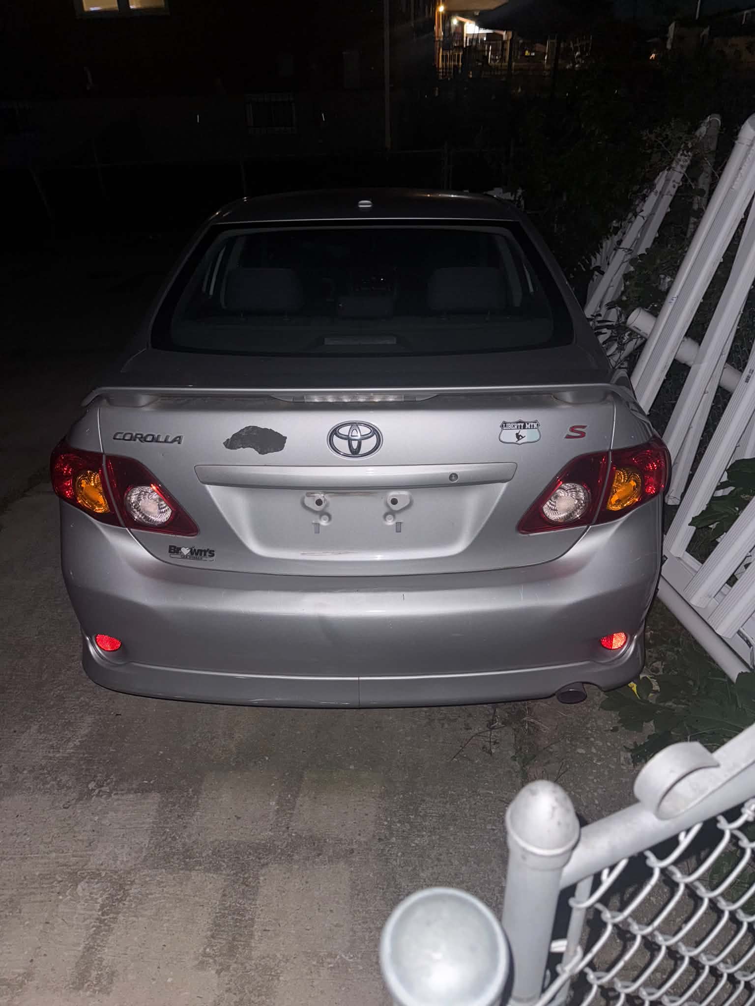 Used 2010 Toyota Corolla S FWD image 3