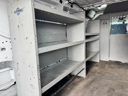 Used 2019 Ford Transit 250 Low Roof image 1