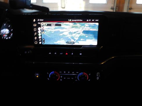 Used 2023 GMC Sierra 1500 SLE w/ Enhanced Capability Package image 15