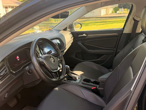 Used 2020 Volkswagen Jetta SEL FWD image 16