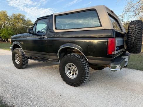 Used 1996 Ford Bronco image 8