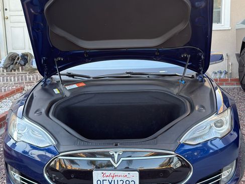 Used 2015 Tesla Model S 85D AWD/4WD image 5