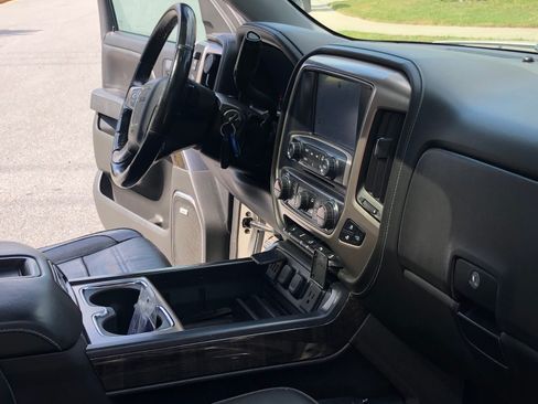 Used 2015 GMC Sierra 1500 Denali image 16