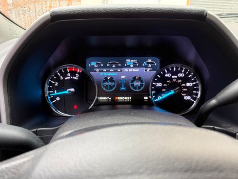 Used 2019 Ford F350 Lariat w/ Lariat Ultimate Package image 9