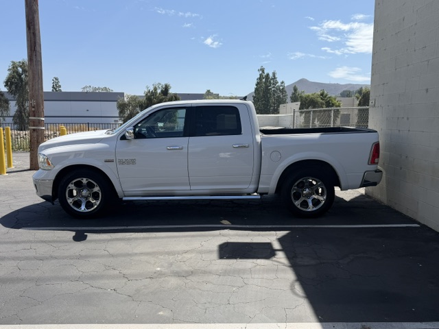 Used 2017 RAM 1500 Laramie RWD image 4