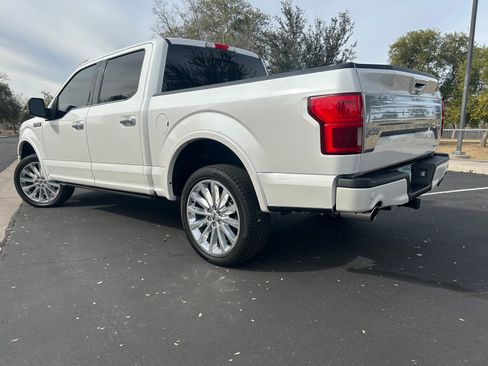 Used 2019 Ford F150 Limited w/ Trailer Tow Package image 5