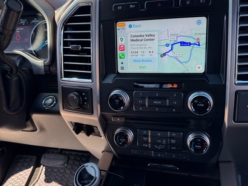 Used 2017 Ford F350 Platinum w/ Platinum Ultimate Package image 13