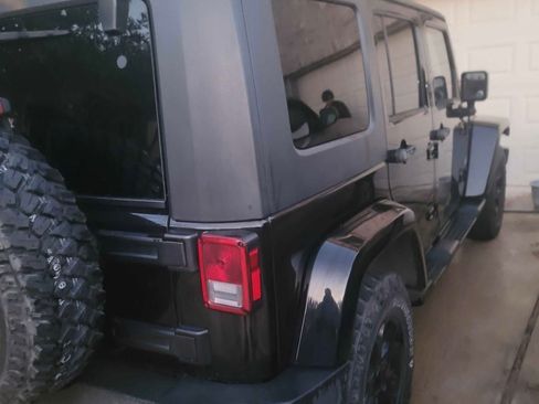 Used 2008 Jeep Wrangler Unlimited Sahara image 4