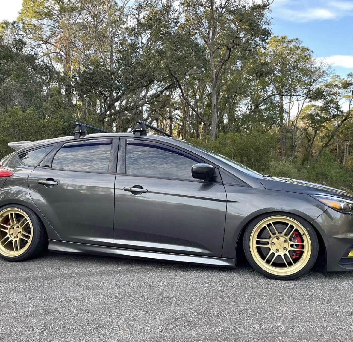 Used 2016 Ford Focus ST w/ Equipment Group 402A FWD image 6