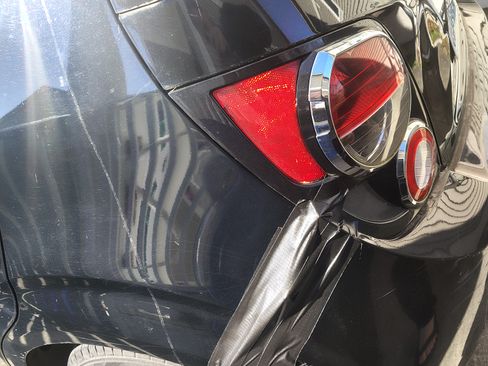 Used 2016 Chevrolet Sonic LT image 15