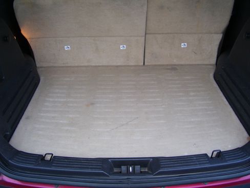 Used 2010 Ford Edge SEL image 16