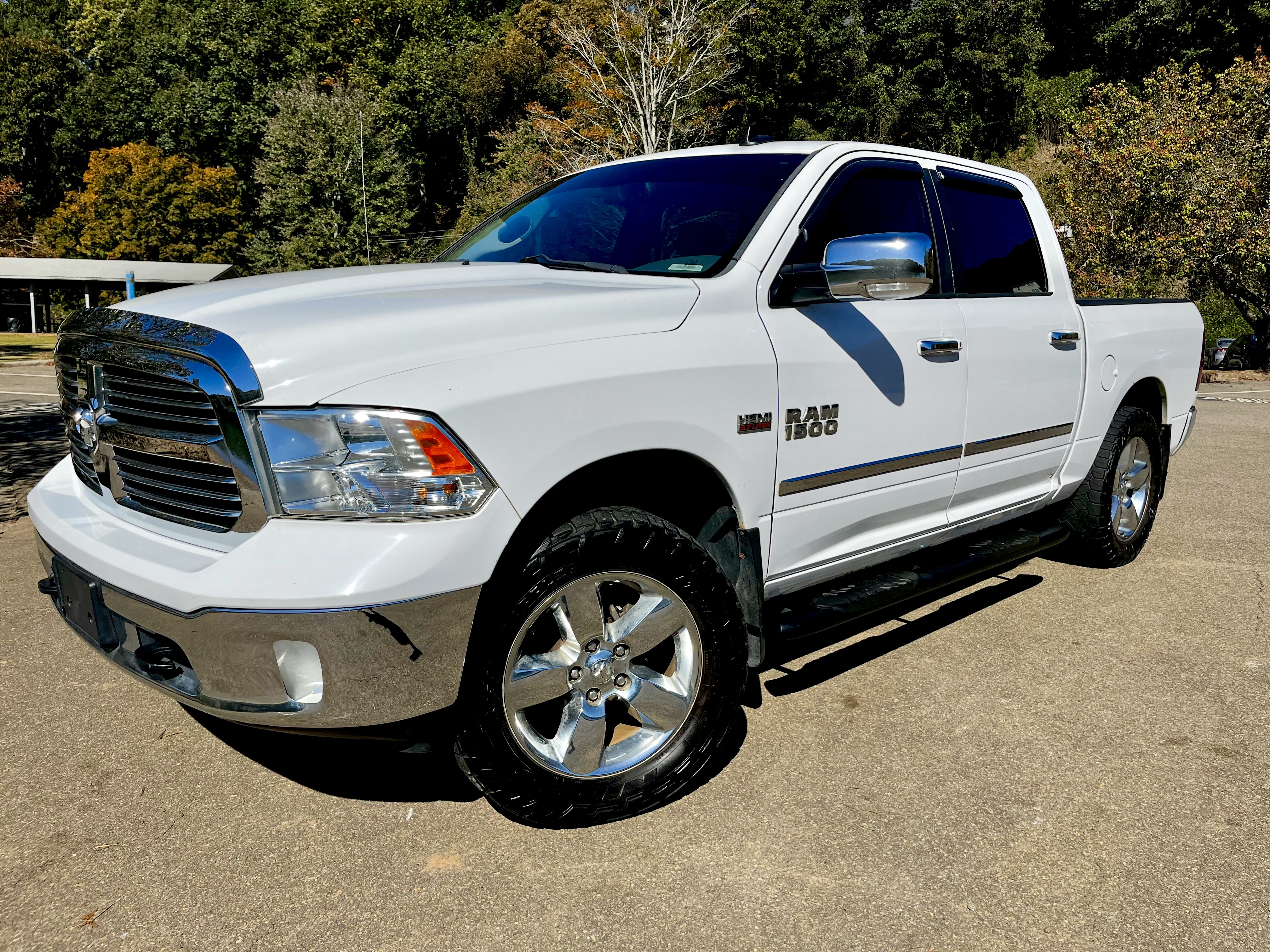 Used 2015 RAM 1500 Big Horn AWD/4WD image 1