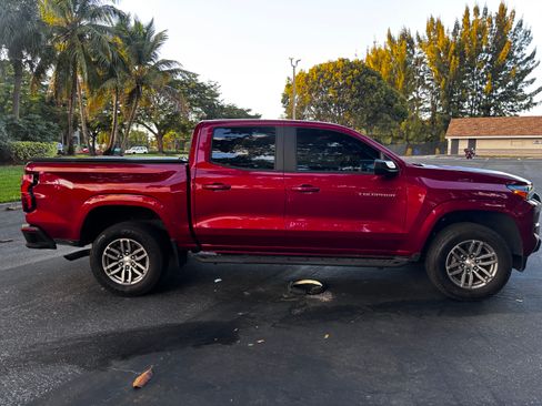 Used 2023 Chevrolet Colorado LT w/ LT Convenience Package image 6