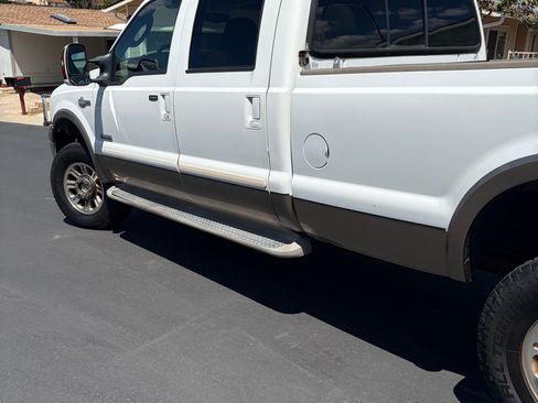 Used 2006 Ford F350 King Ranch image 4