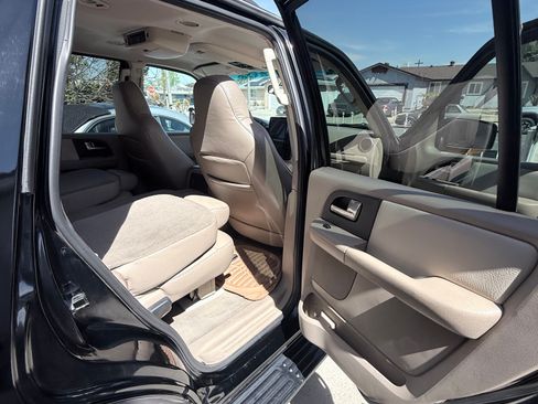 Used 2003 Ford Expedition Eddie Bauer image 29