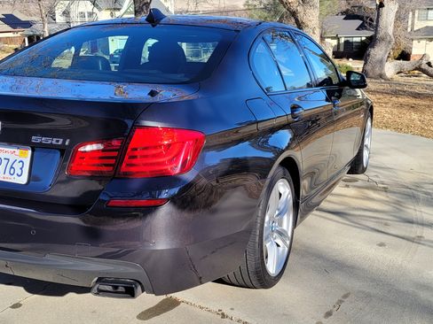 Used 2012 BMW 550i Sedan image 8