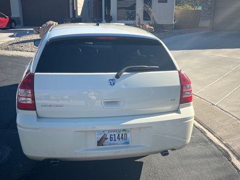 Used 2005 Dodge Magnum R/T w/ Convenience Group II image 6