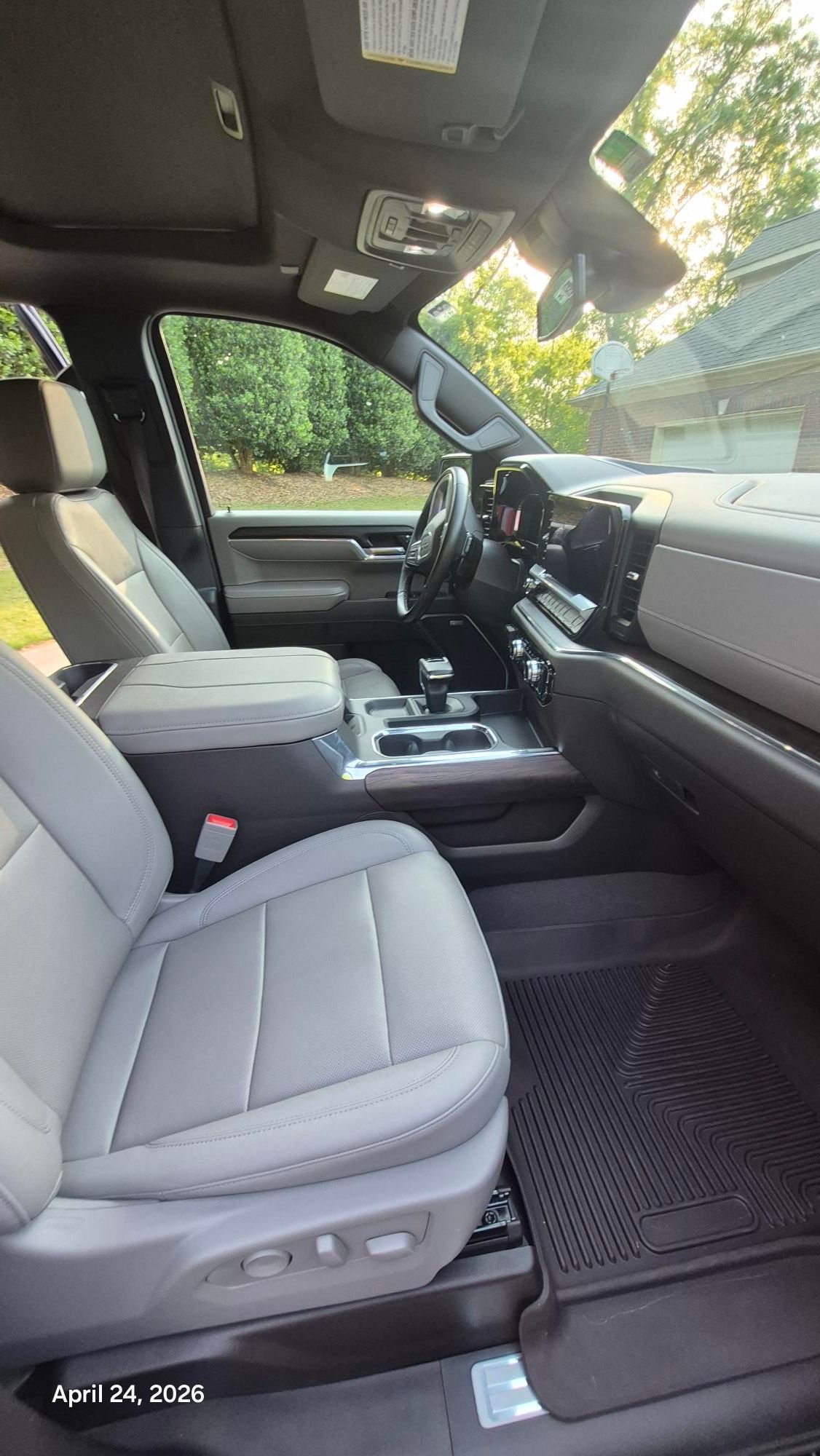 Used 2024 GMC Sierra 1500 SLT w/ SLT Convenience Package RWD image 11