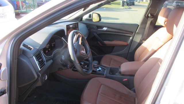 Used 2023 Audi Q5 2.0T Premium Plus AWD/4WD image 8