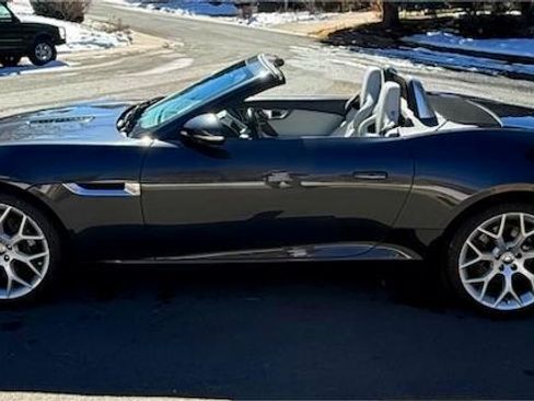 Used 2014 Jaguar F-TYPE Convertible image 5