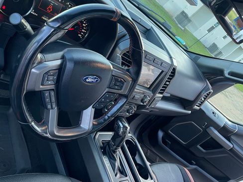 Used 2018 Ford F150 Raptor w/ Equipment Group 802A Luxury image 15