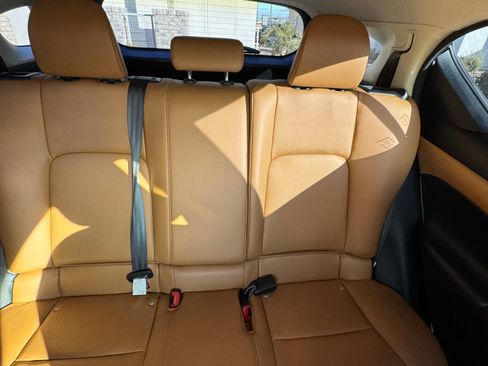 Used 2015 Lexus CT 200h image 23