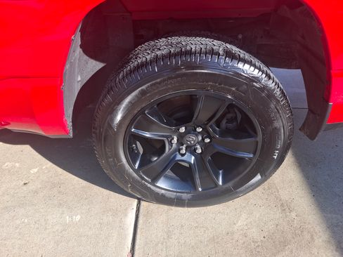 Used 2020 RAM 1500 Big Horn image 12