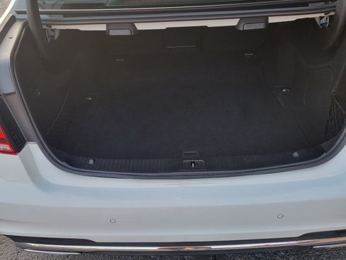 Used 2014 Mercedes-Benz E 350 E 350 Sedan 4D image 8