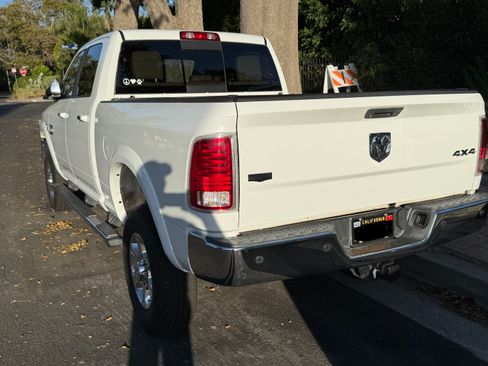 Used 2013 RAM 2500 Laramie w/ Convenience Group AWD/4WD image 5