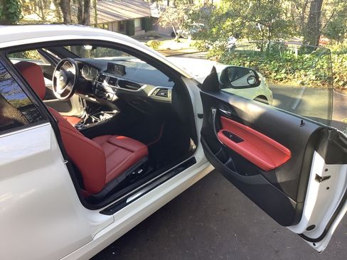 Used 2020 BMW 230i Coupe image 15