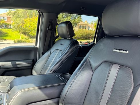 Used 2020 Ford F350 Platinum image 26