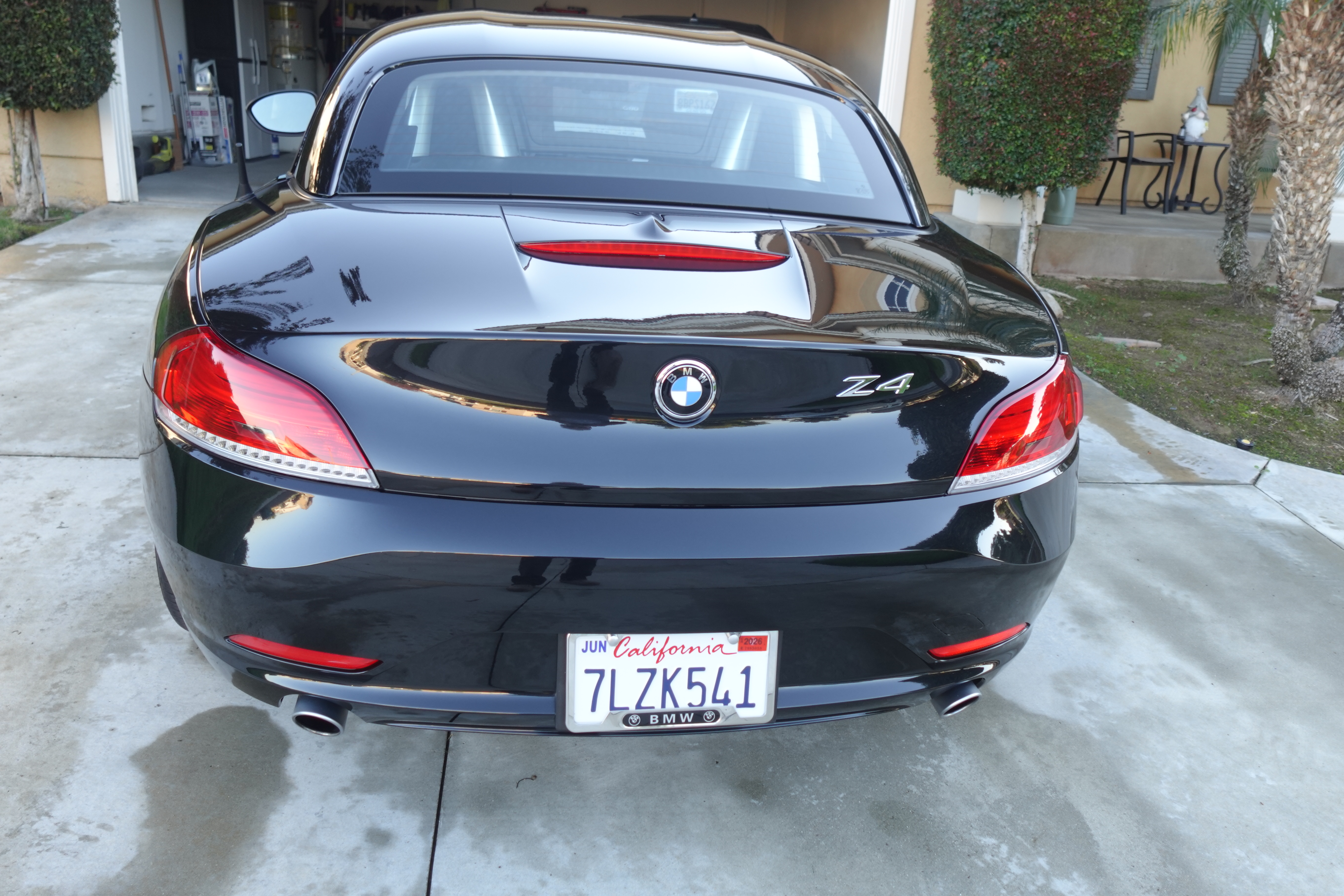 Used 2014 BMW Z4 sDrive35i RWD image 25