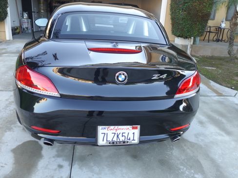 Used 2014 BMW Z4 sDrive35i image 25