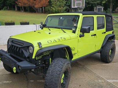 Used 2016 Jeep Wrangler Unlimited Rubicon w/ Connectivity Group