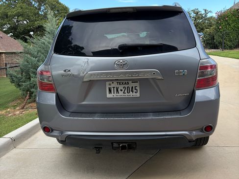 Used 2008 Toyota Highlander Limited AWD/4WD image 2